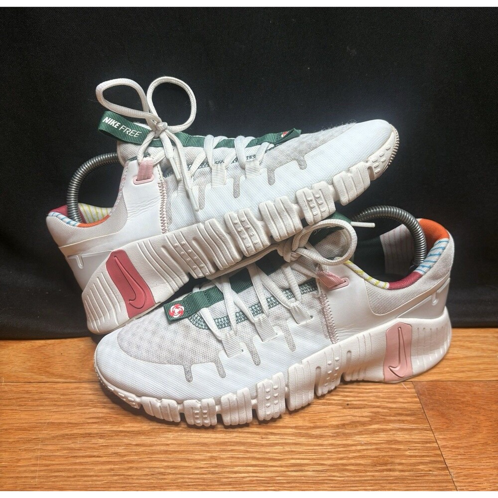 Nike Free Metcon 5 Women’s Size 9 All Petals United White Sail Shoes FN8920-161